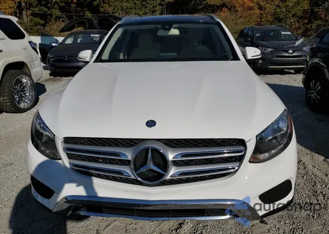 2016 Mercedes-Benz Glc 300 4Matic z USA, uszkodzony, nr VIN WDC0G4KB3GF031522